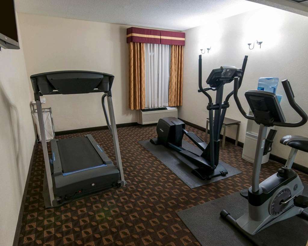 Quality Inn Ийстън Съоръжения снимка